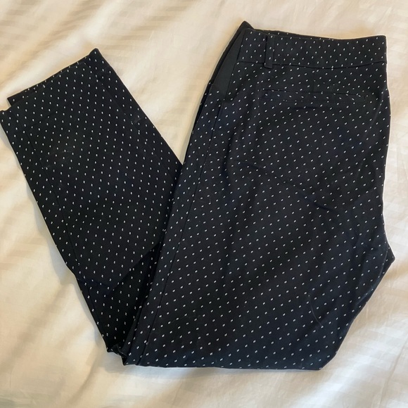 Old Navy Pants - Old Navy Maternity Pants Small